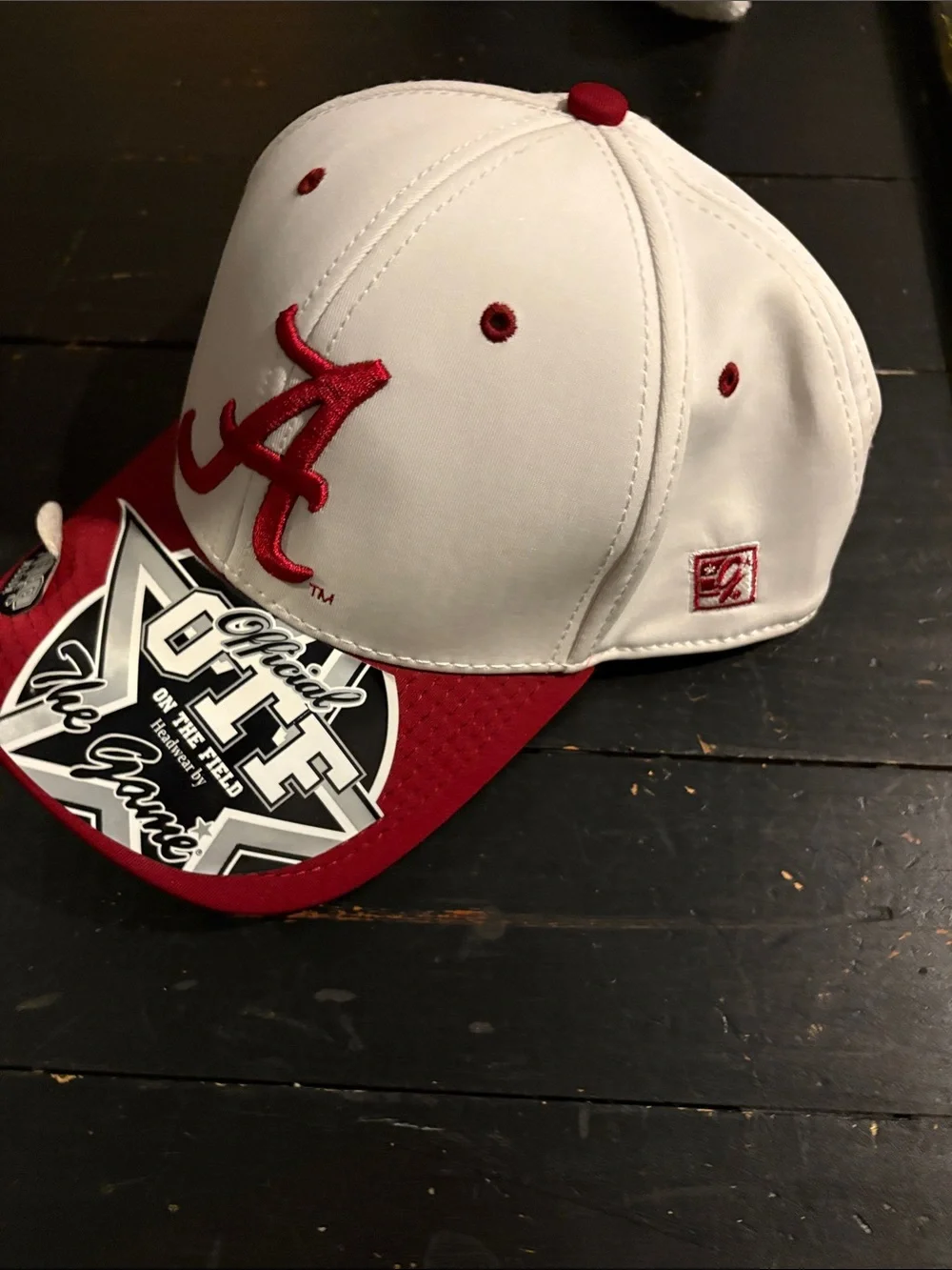 ALABAMA: Official 'A' Logo White and Red cap